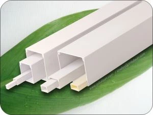 PVC-kanavien palosuojatut Maxi-kanavat sähkökaapeleille