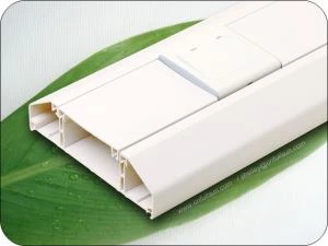 PVC-kaapelin runko uritettu runko palonvakain